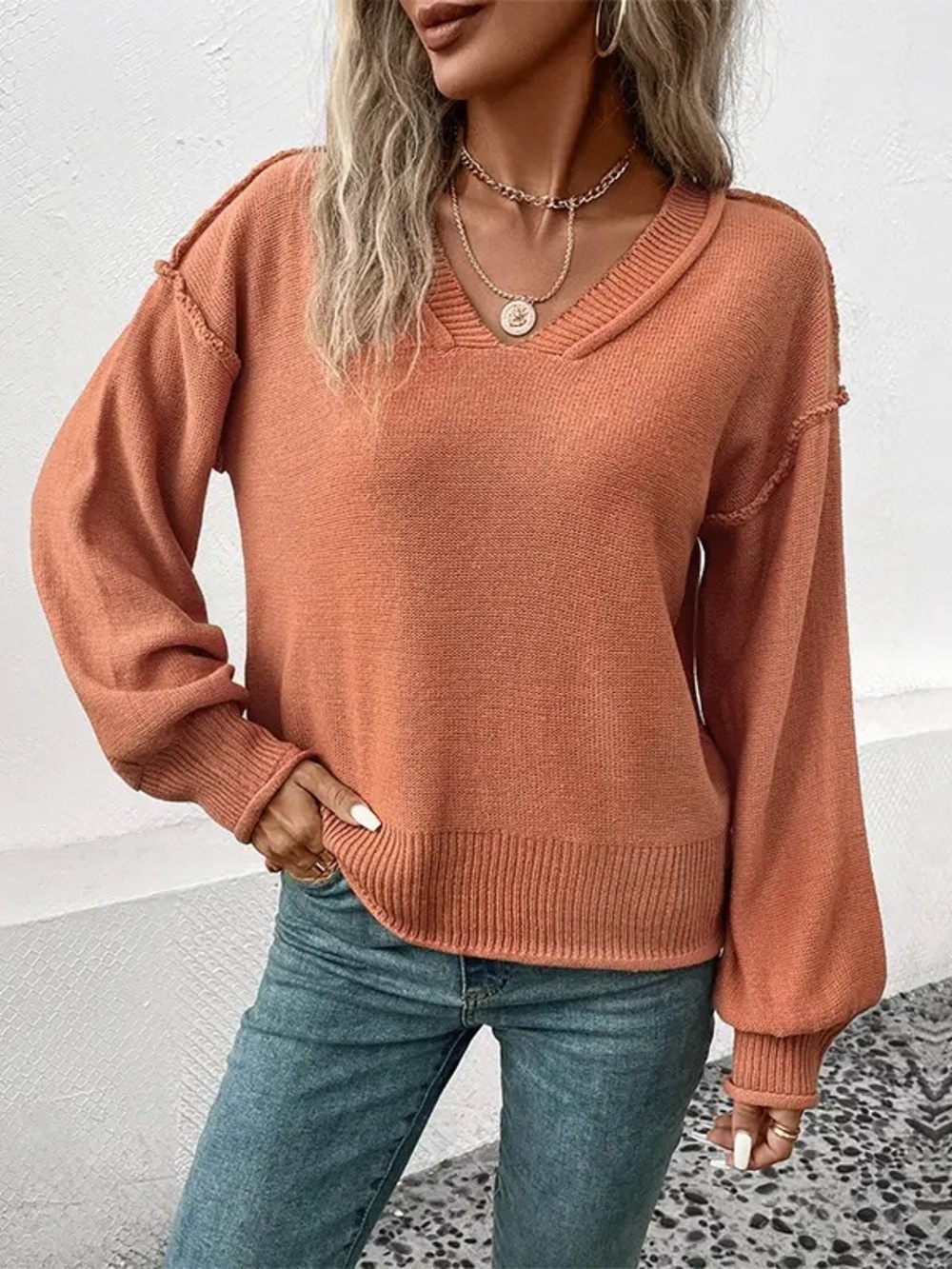 Cozy V-Neck Women's Sweater - Rust